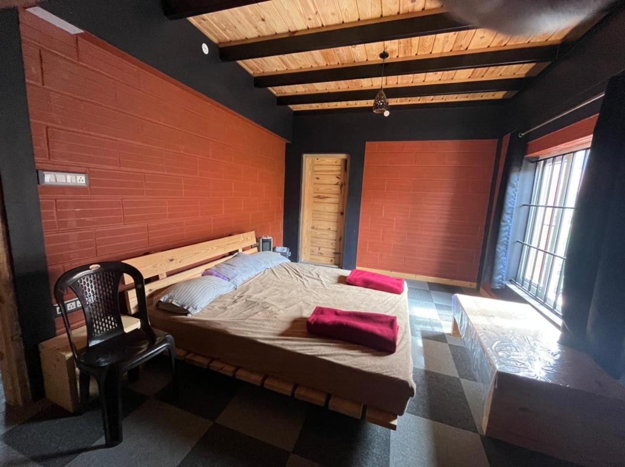 Niranjana By Surada Resorts โกตากิริ ภายนอก รูปภาพ